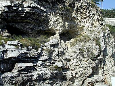 Gordon's Calvary, escarpment close