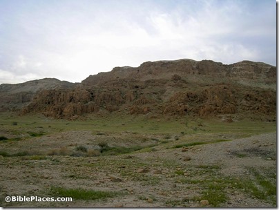 Qumran area of Caves 1 and 2, tb022904796